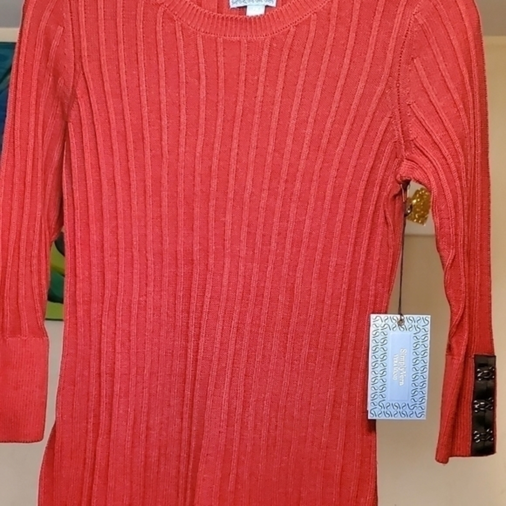 Simply Vera Vera Wang Red Knit Sweater Black Details PM NWT - Picture 3 of 6